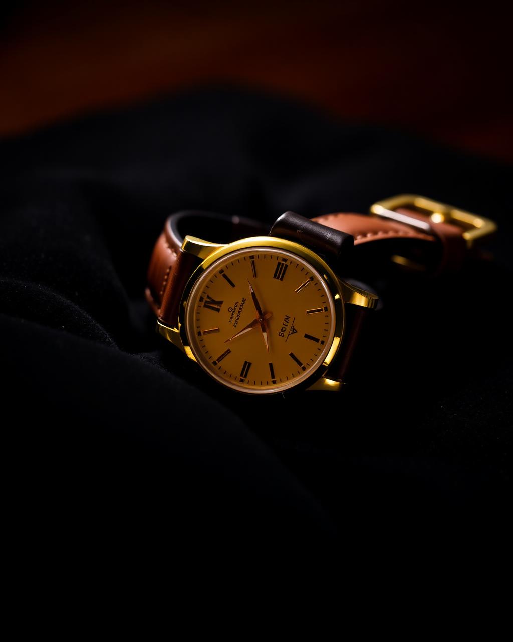 Aurum Heritage Timepiece